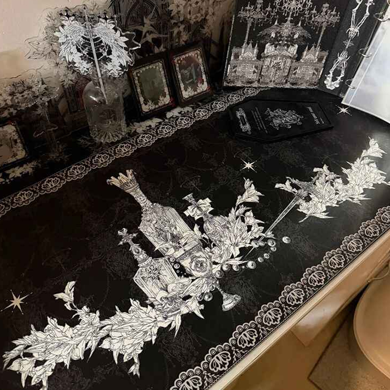 Divine Realm Gothic Building M - Desk Setup Rug 评论和价格
