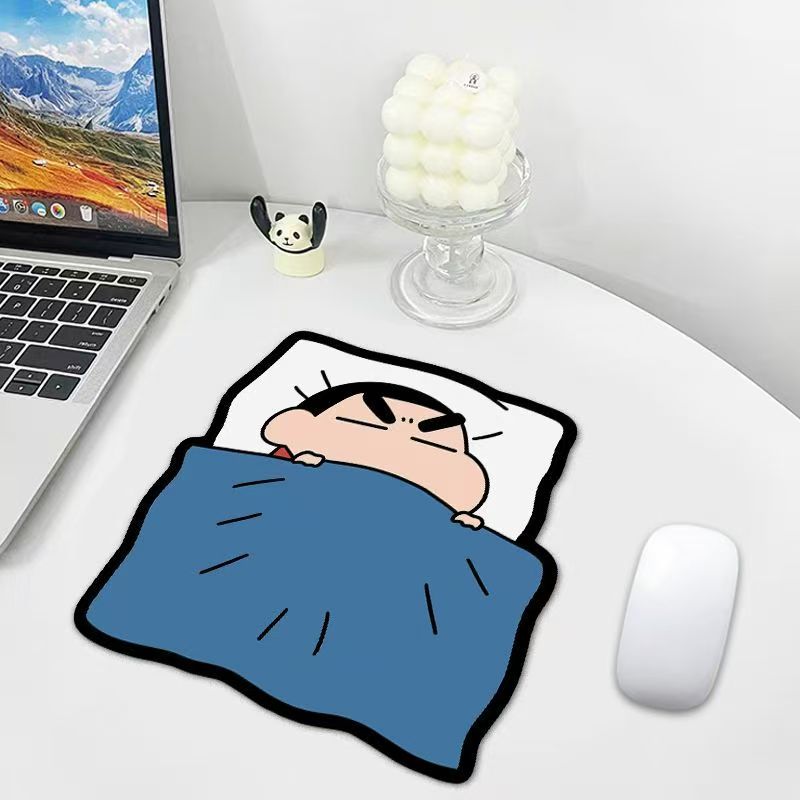 Cute Crayon Shinchan Mouse Pad - Desk Setup Rug 评论和价格